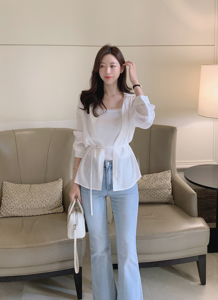 CELINE ブーツカットデニム ライトブルー 2025年最新】CELINE ブーツカットデニム・フレアデニムの人気