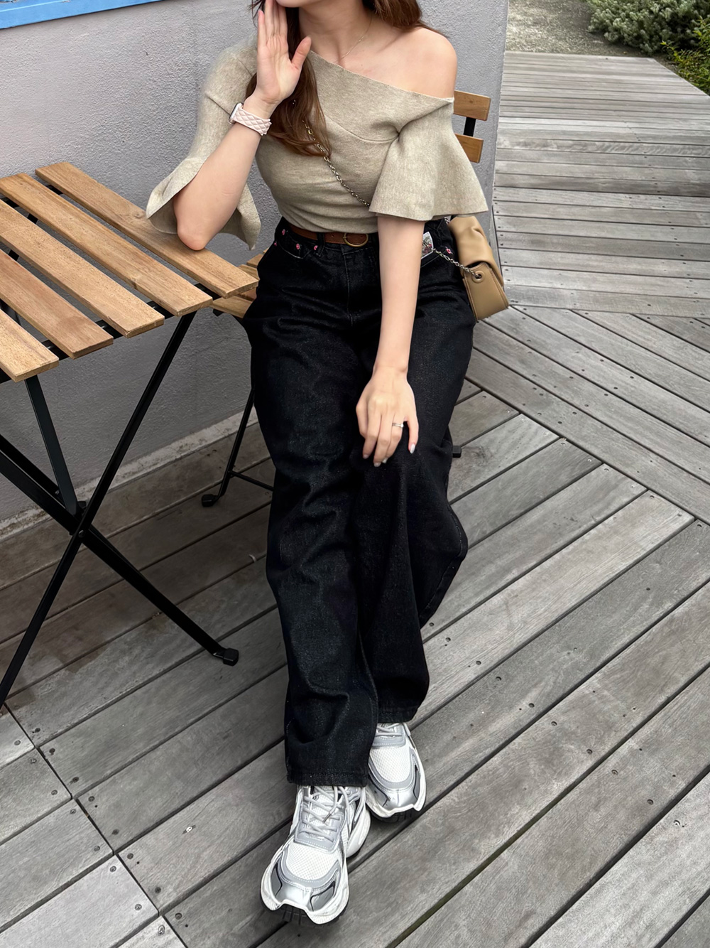 バルバディーン ピンクバック刺繍バルーンデニムパンツ | レディース