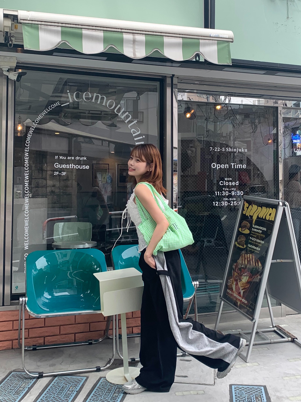 サイドストラップボタンワイドスウェットパンツ | 詳細画像4