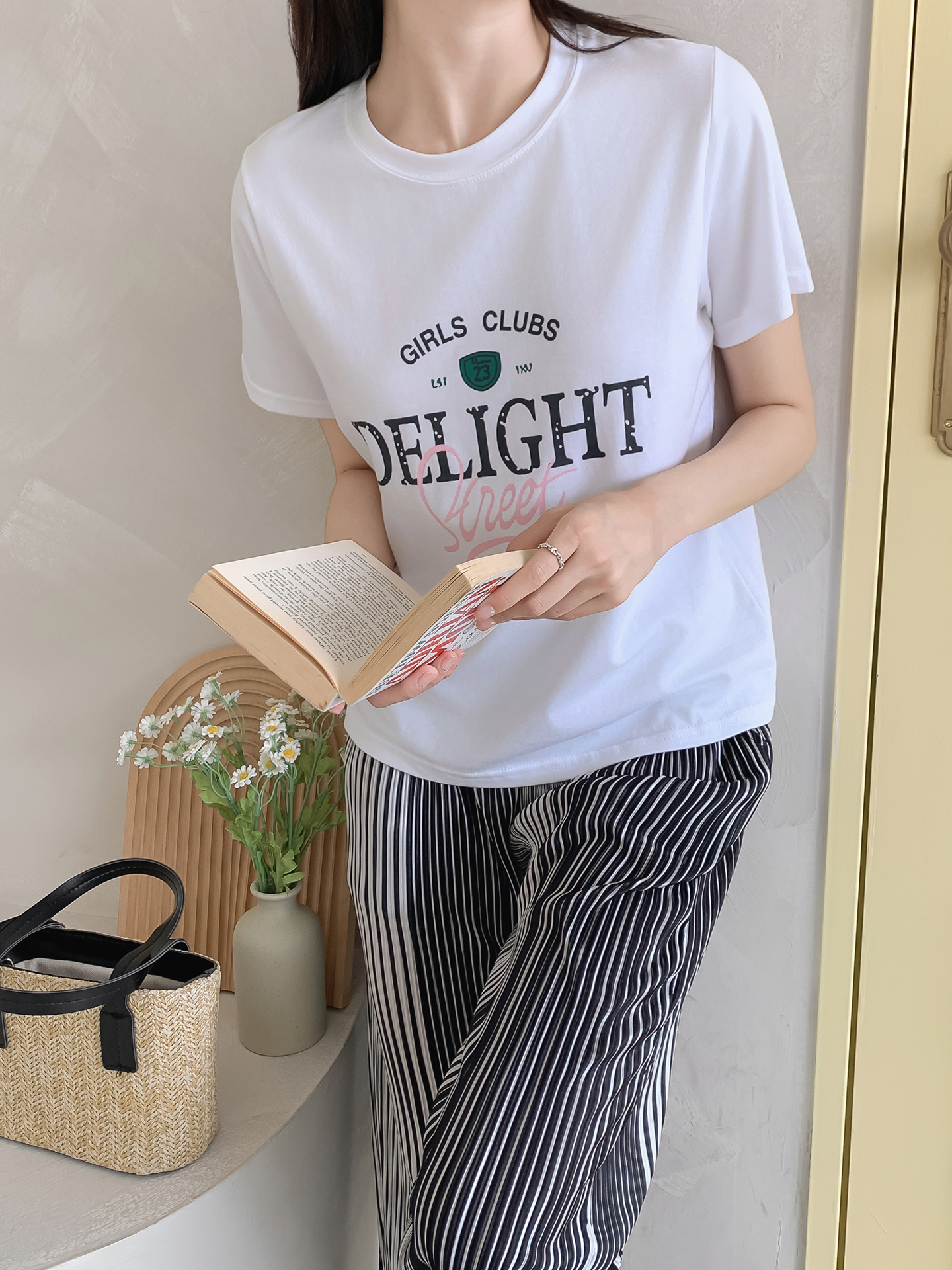 ラウンドネック半袖ロゴTシャツ | 詳細画像17