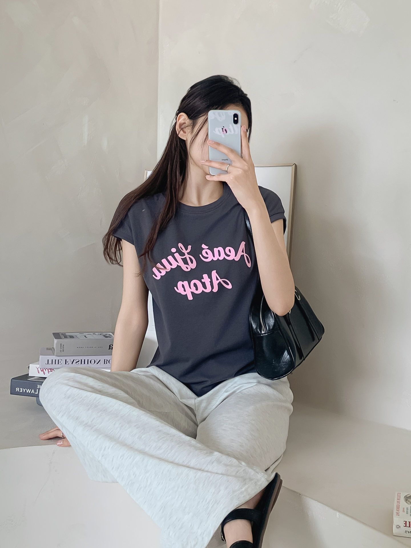 ソフトラウンドネック半袖ロゴTシャツ | 詳細画像19