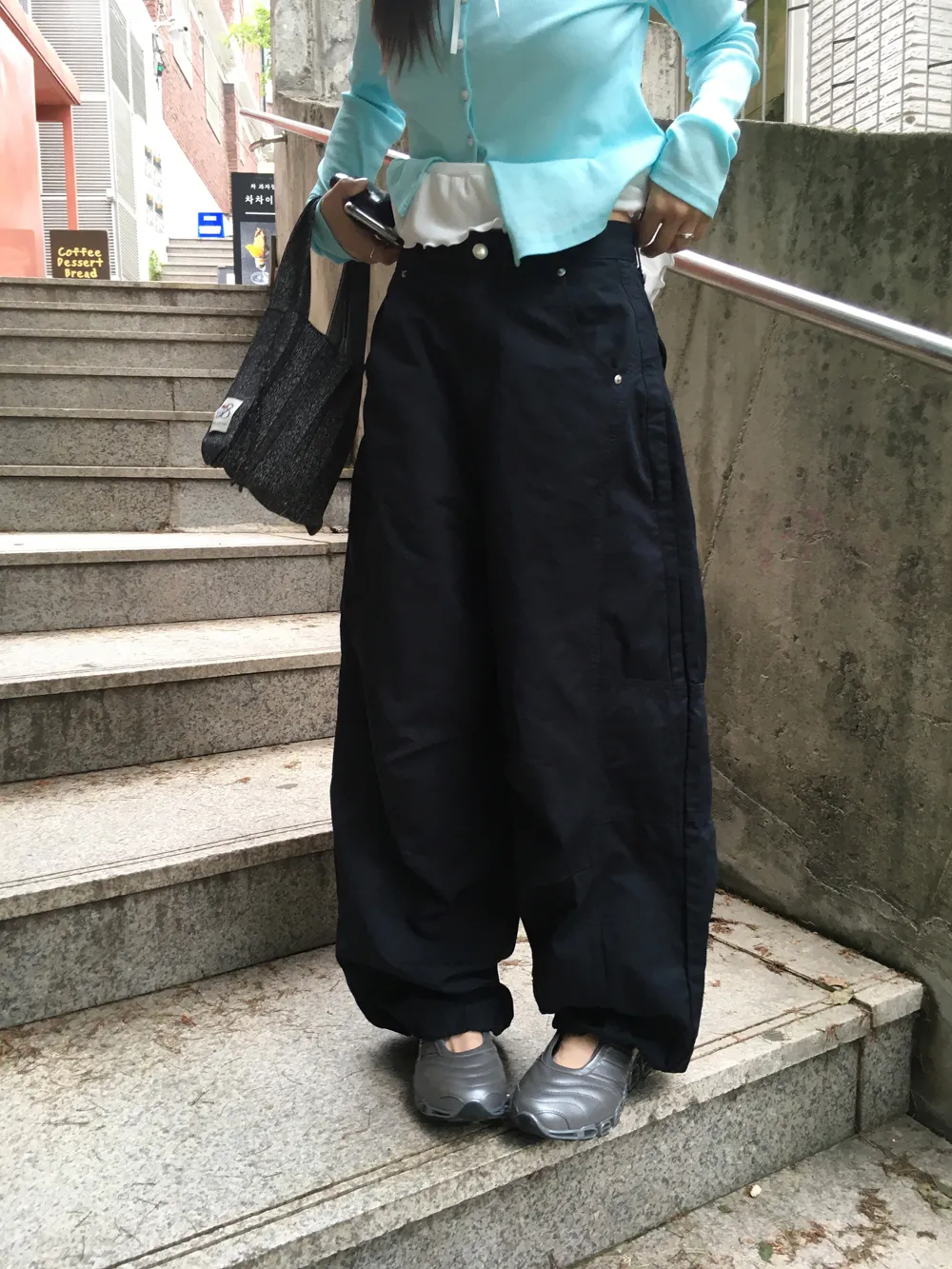ワイドバルーンカーペンタードローストリングパンツ | Heyme | 詳細画像1
