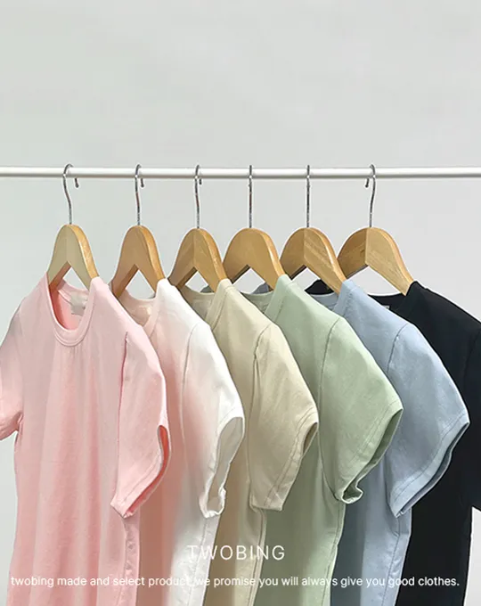 ストレッチラウンドネッククロップド半袖Tシャツ | twobing | 詳細画像1