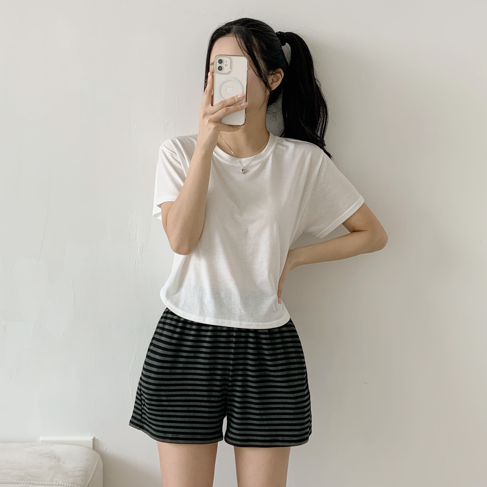 ラウンドネックシンプルベーシックTシャツ | 詳細画像15