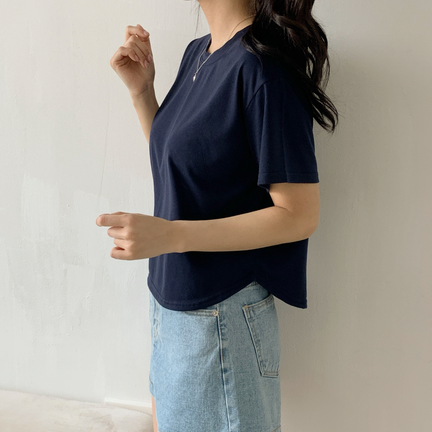 ラウンドネックシンプルベーシックTシャツ | 詳細画像5