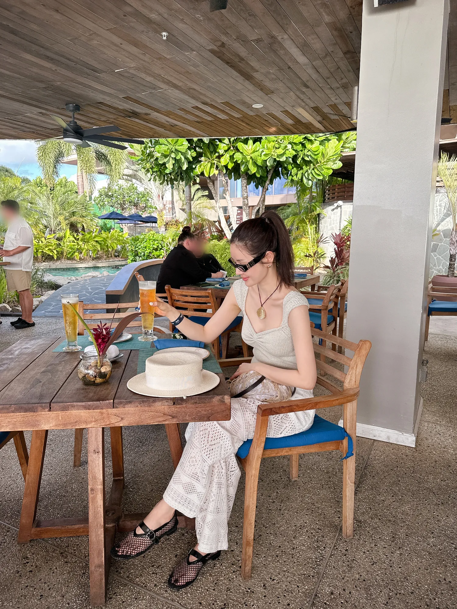 シースルーパンチングウエストゴムワイドクロシェパンツ | partysu | 詳細画像1