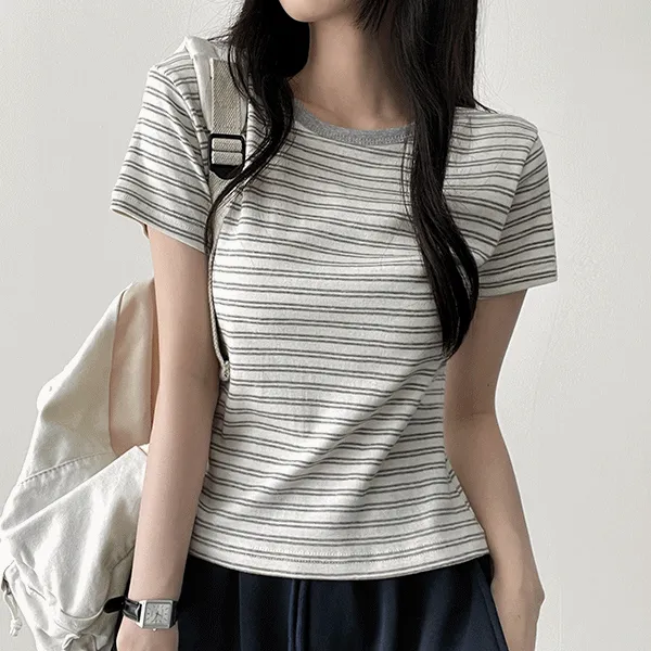 半袖ラウンドネックスリムボーダーTシャツ | hijjoo | 詳細画像1
