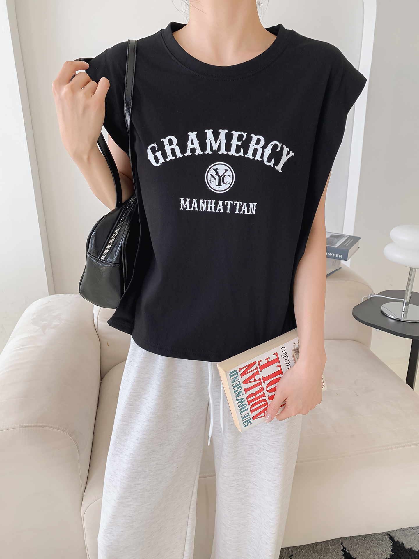 ラウンドネック半袖ロゴTシャツ | 詳細画像6