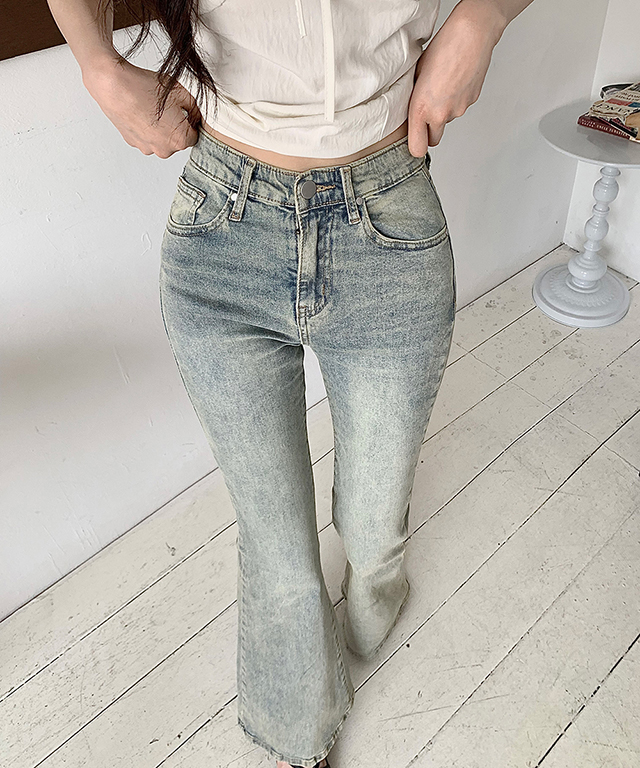 Ohagiブーツカットデニム ライトブルー SHORT/MIDDLE/LONG 丈別】ブーツカットデニムパンツ｜デニム｜韓国