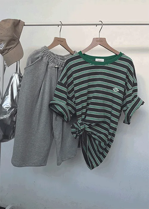 ラウンドネックボクシー半袖ボーダー配色Tシャツ | SSENUNNI | 詳細画像1