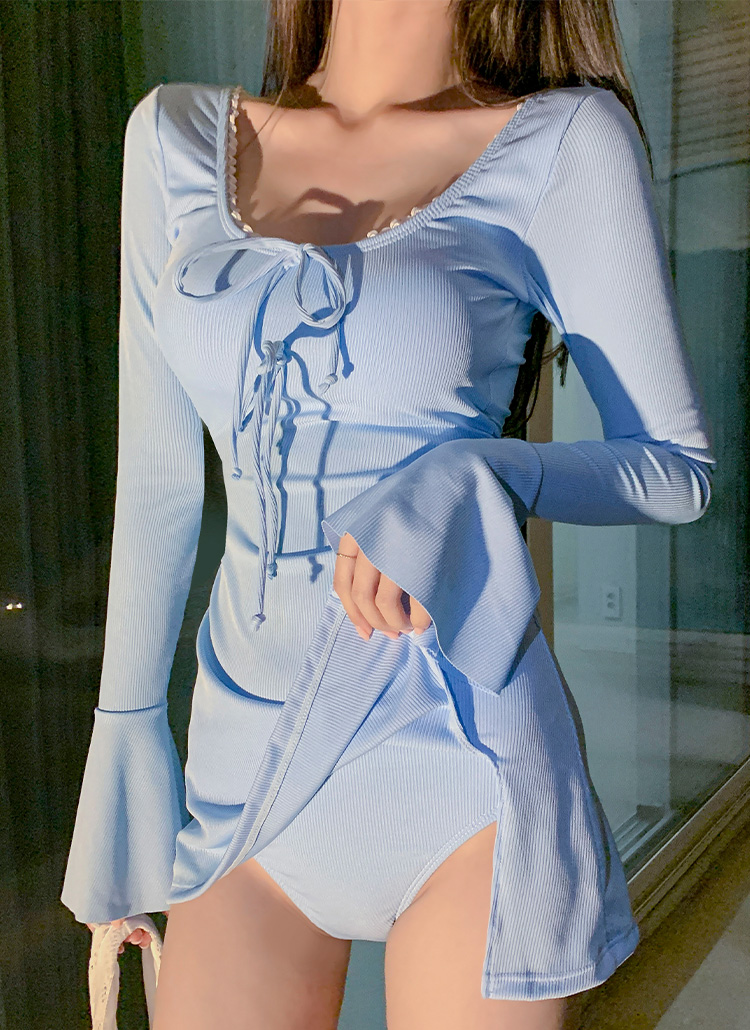 【新品未使用】リボンワンピーススイムウェア　エステラケー フローラルショルダーリボンワンピーススイム | elever riche