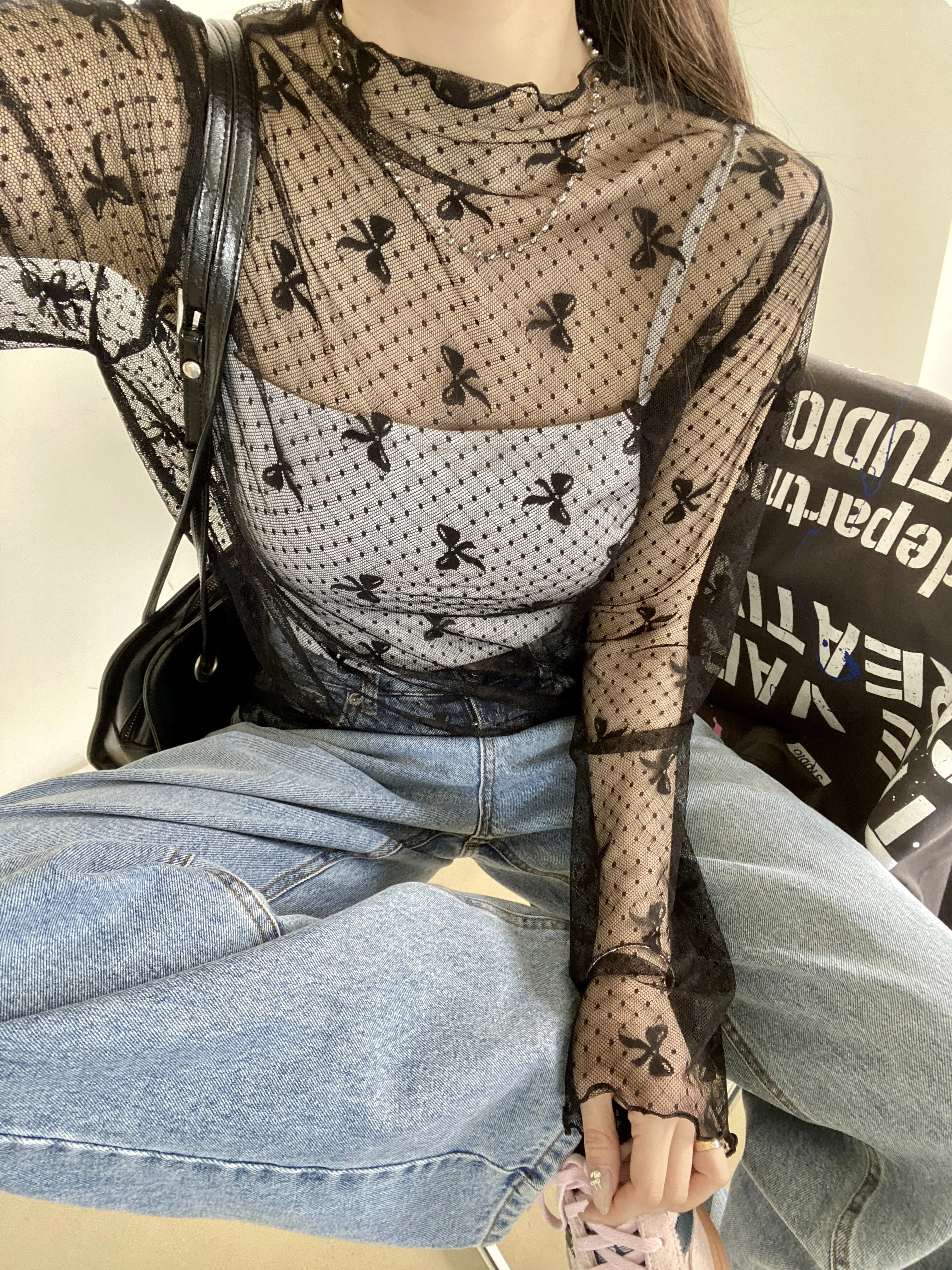 シースルーハーフネックスリム長袖レースリボン柄Tシャツ | 詳細画像1