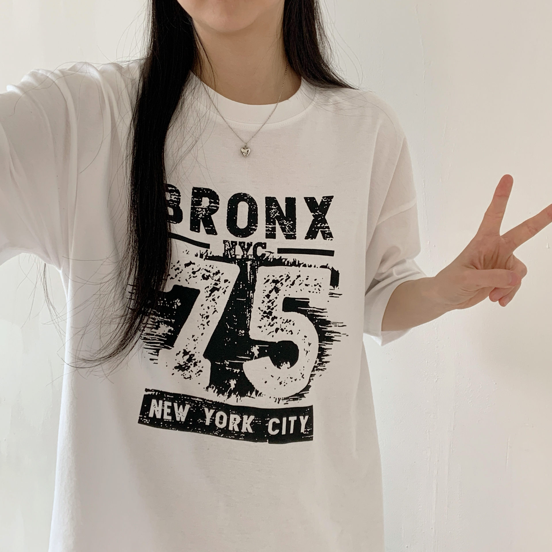 ラウンドネックボクシー半袖ロゴTシャツ | 詳細画像3