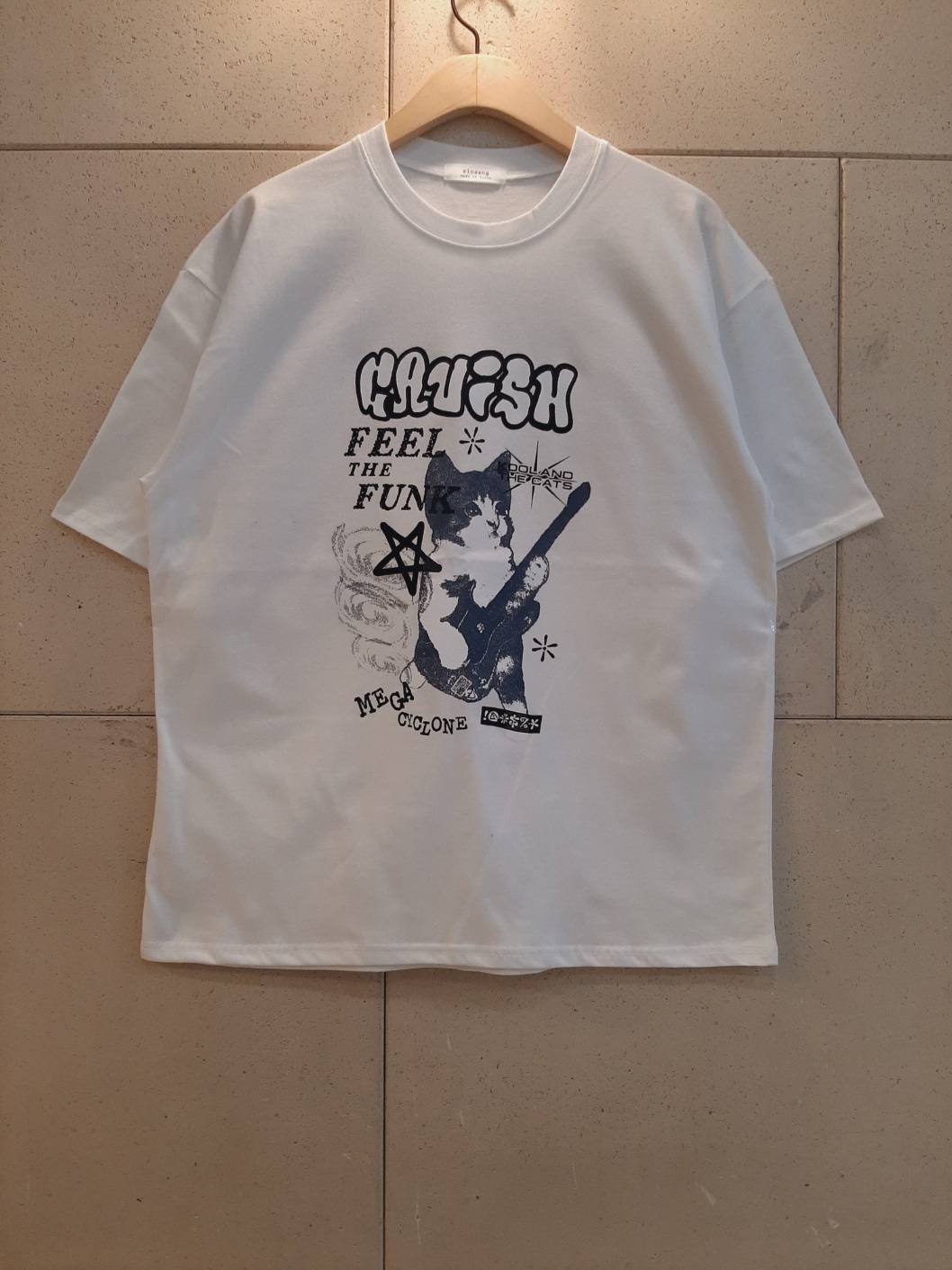 ラウンドネックボクシー半袖プリントカラーTシャツ | 詳細画像11