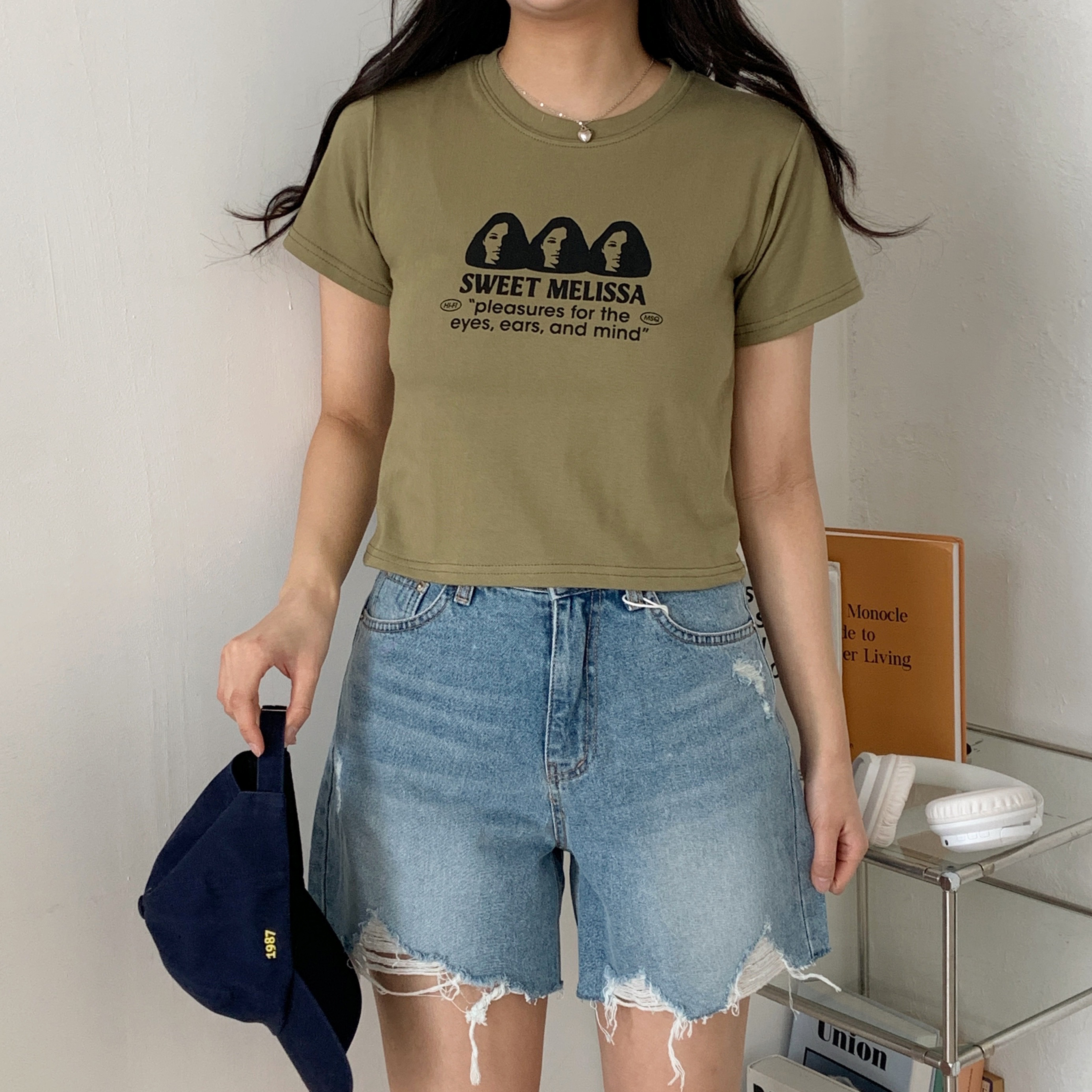 ラウンドネッククロップド半袖プリントTシャツ | 詳細画像4