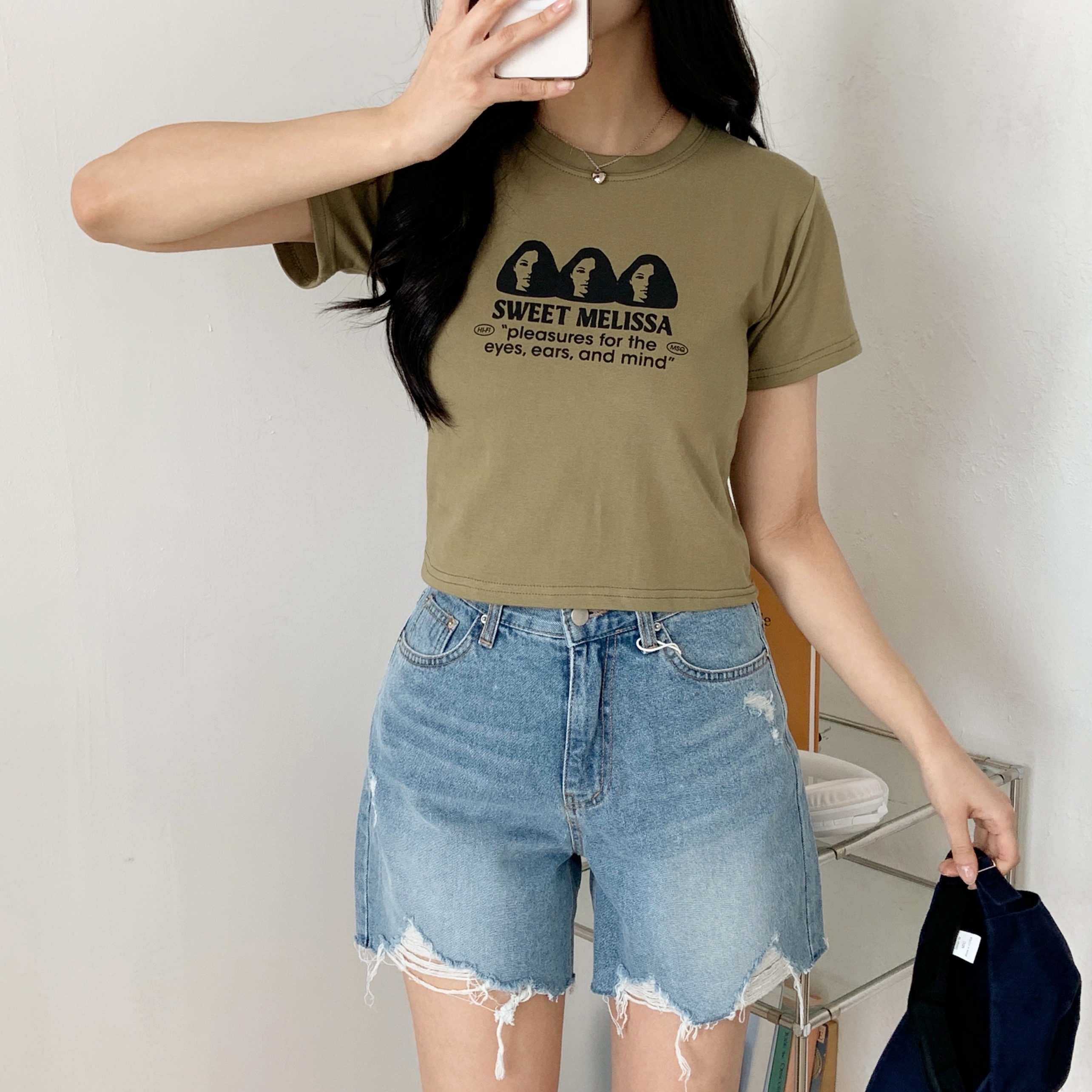 ラウンドネッククロップド半袖プリントTシャツ | 詳細画像7