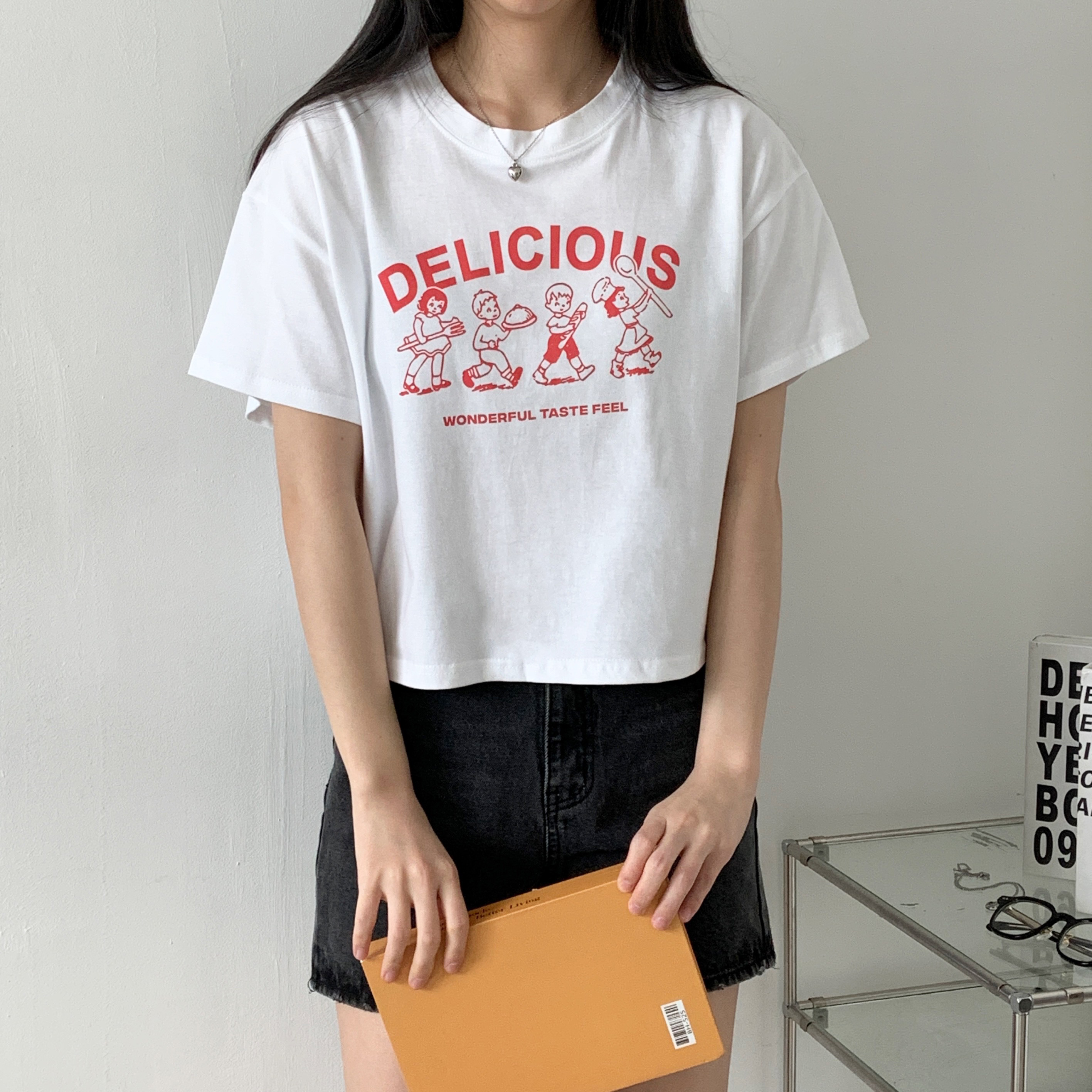ラウンドネッククロップドプリントTシャツ | 詳細画像4