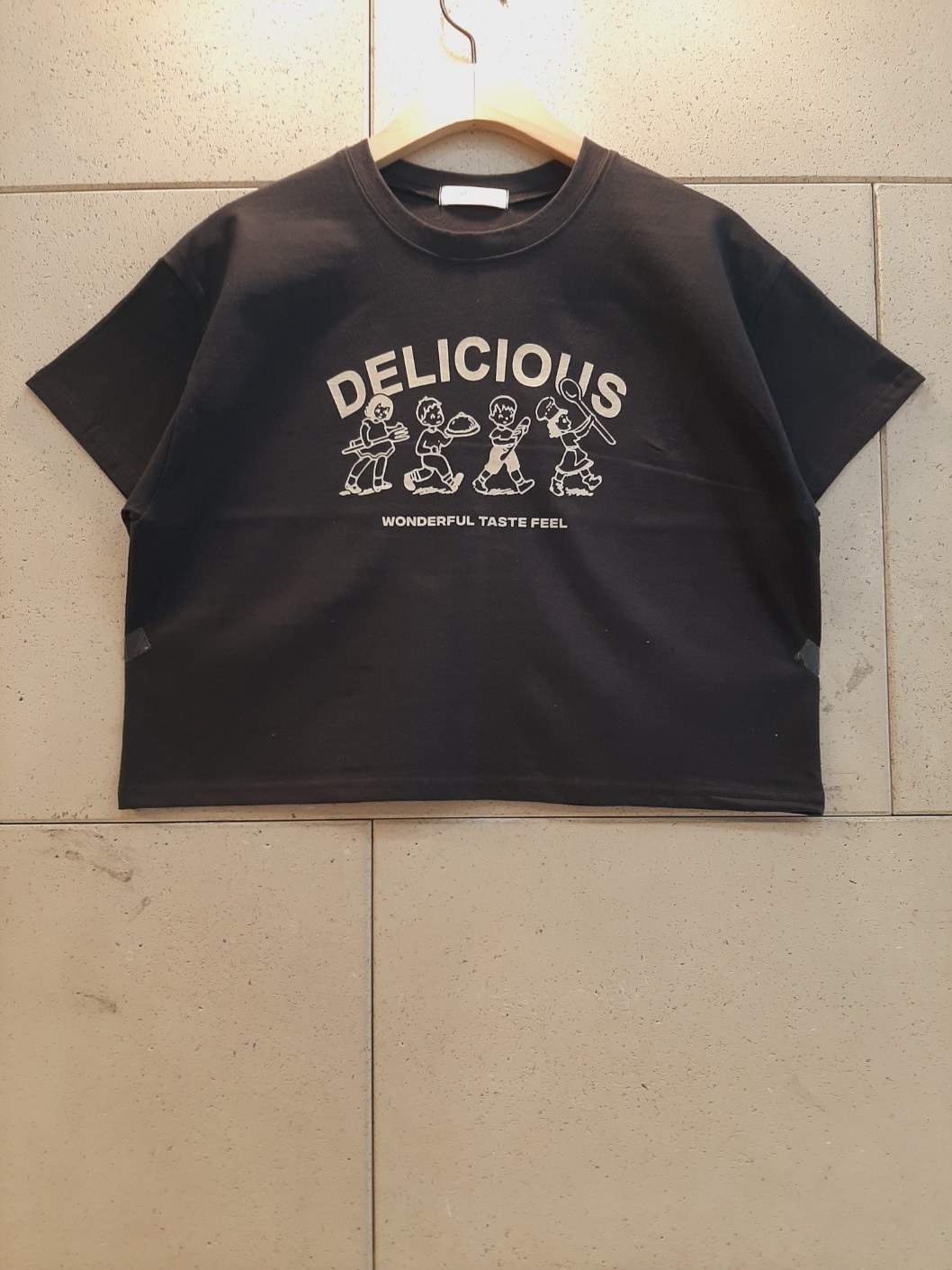 ラウンドネッククロップドプリントTシャツ | 詳細画像9