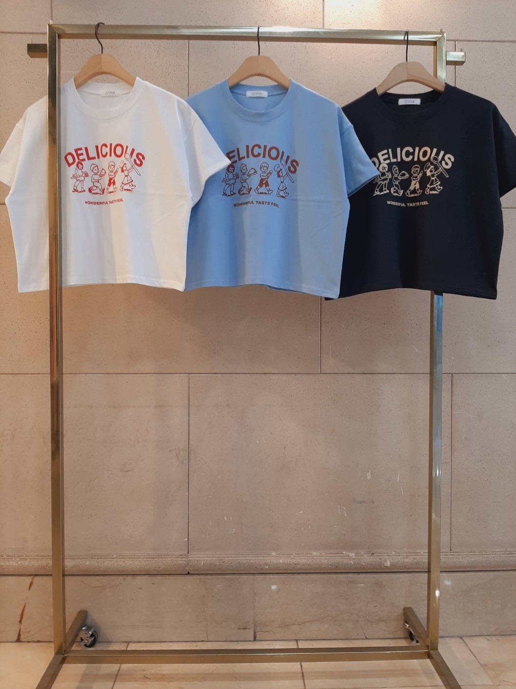 ラウンドネッククロップドプリントTシャツ | 詳細画像12