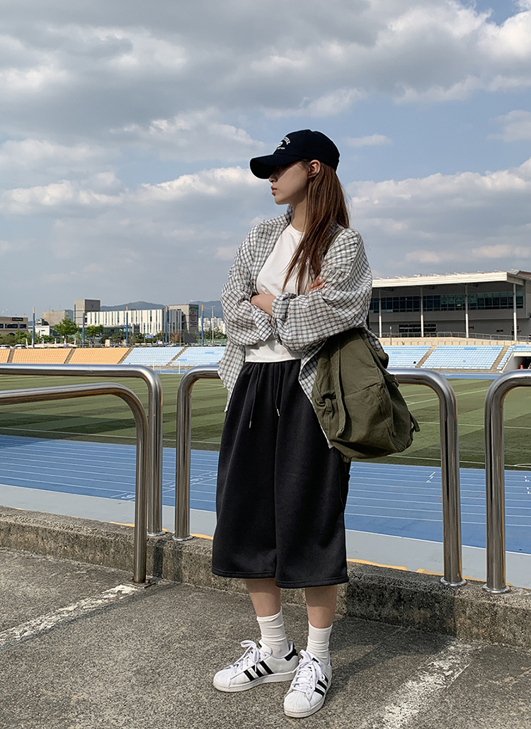   JEANS LADY'S オーバーサイズフーディペディン SINSS（シンス）の「Oversized logo hoodie / オーバーサイズ