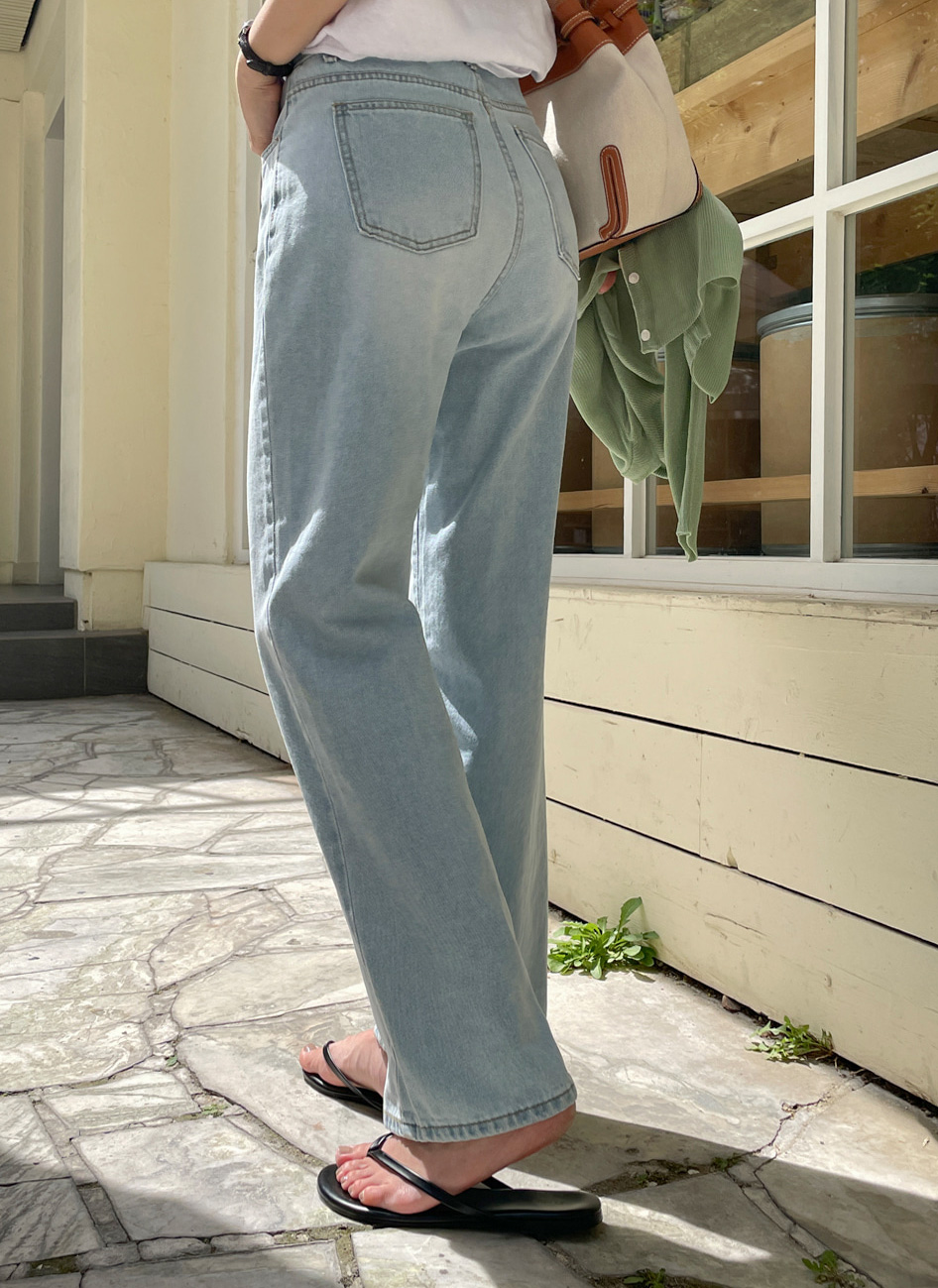 ライトブルーのストレートレッグデニムショーツ Amazon.co.jp: XIULAIQ 夏のメンズデニムショーツストレートホール