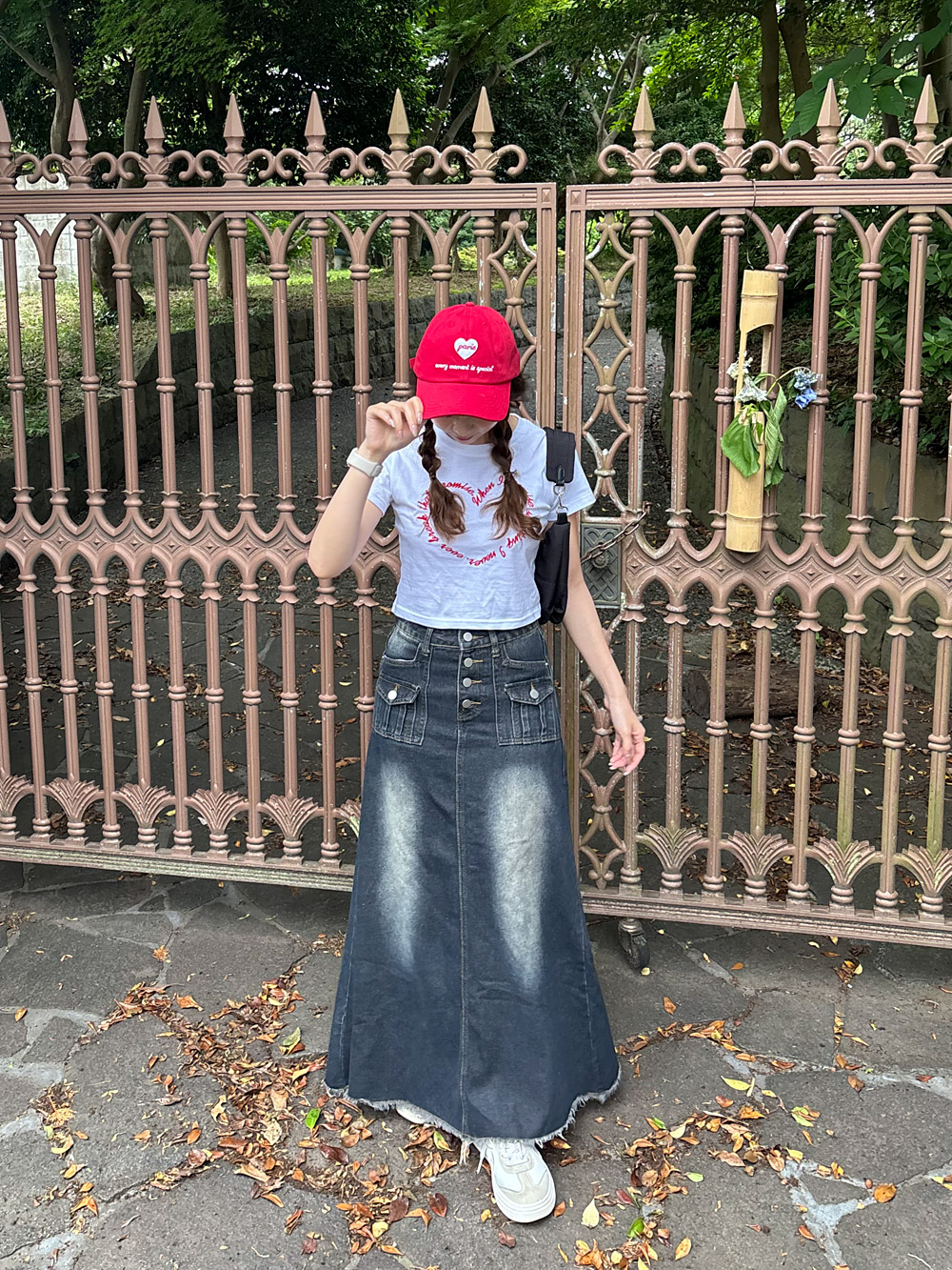 ハート刺繍レタリングクロップド半袖Tシャツ | 詳細画像5