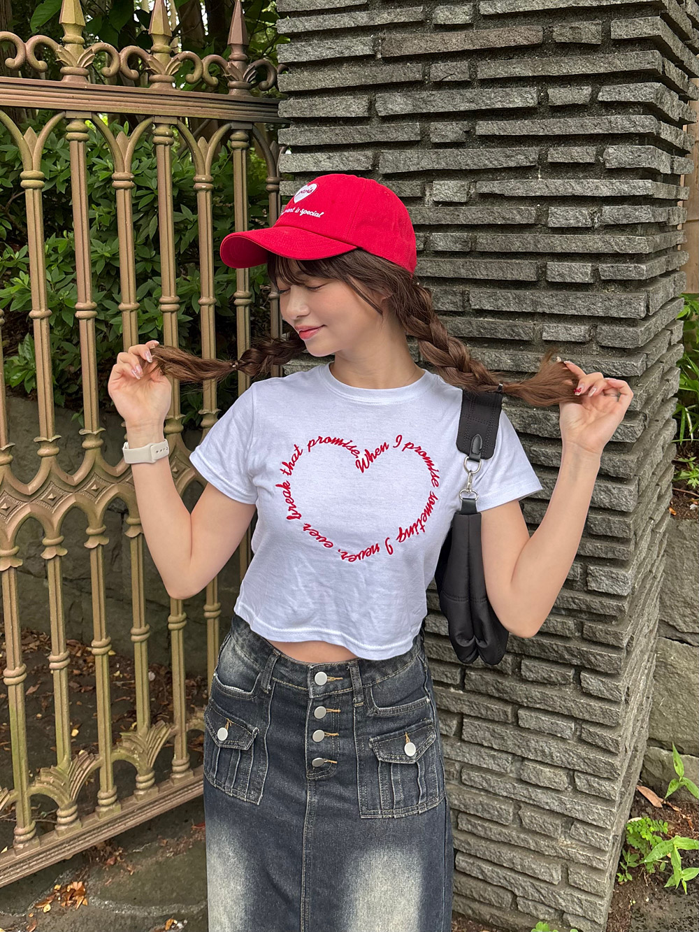 ハート刺繍レタリングクロップド半袖Tシャツ | 詳細画像8