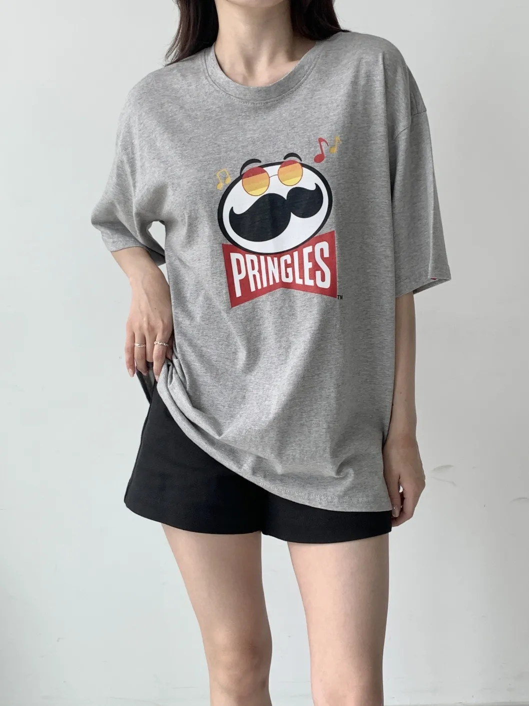 ラウンドネックボクシー半袖ロゴTシャツ | 詳細画像1