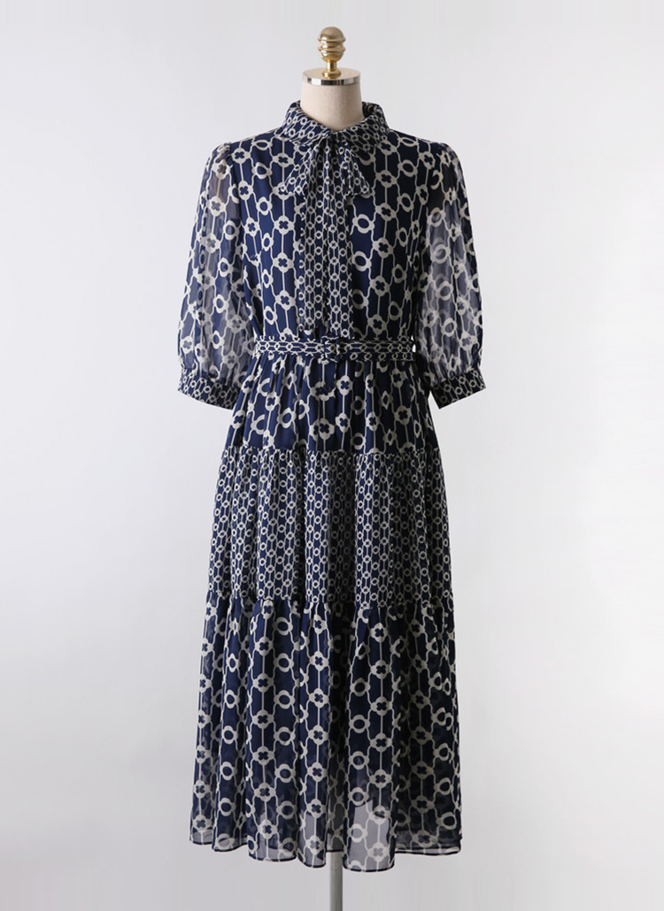 8044. 【極美品】arisana 花柄ワンピース ハートボタン フォーマル ハートチェーンプリントボウタイワンピース 49AV JUNKO SHIMADA