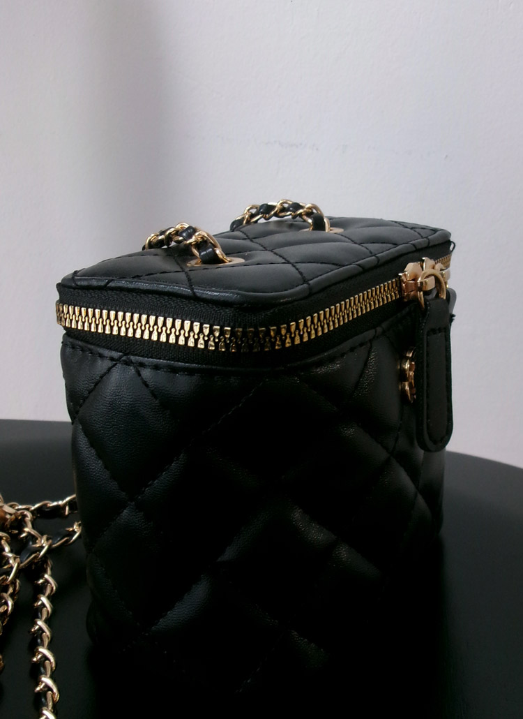 マイクロキルティングバニティバッグ | 詳細画像2