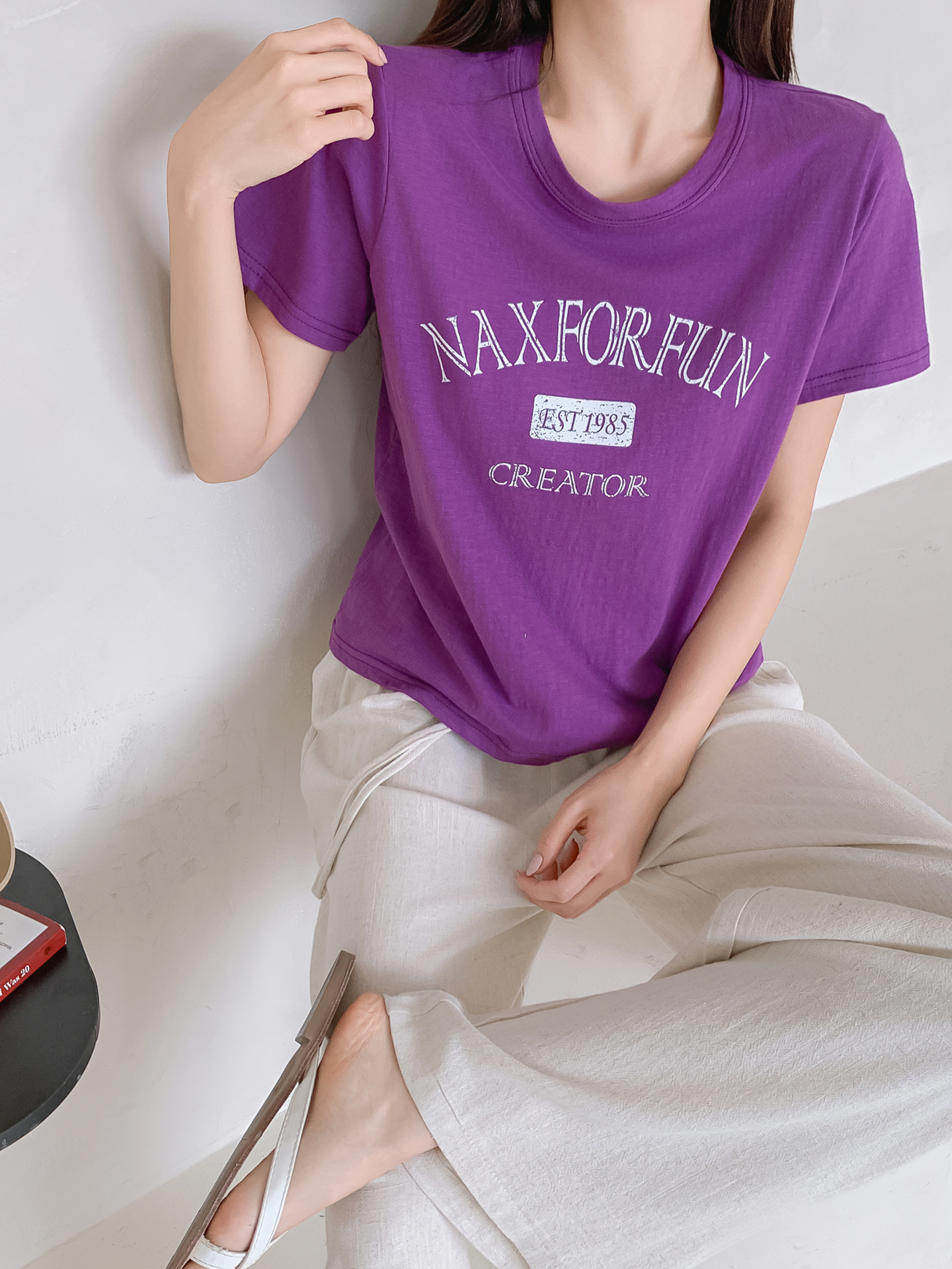 ラウンドネックロゴTシャツ | 詳細画像10