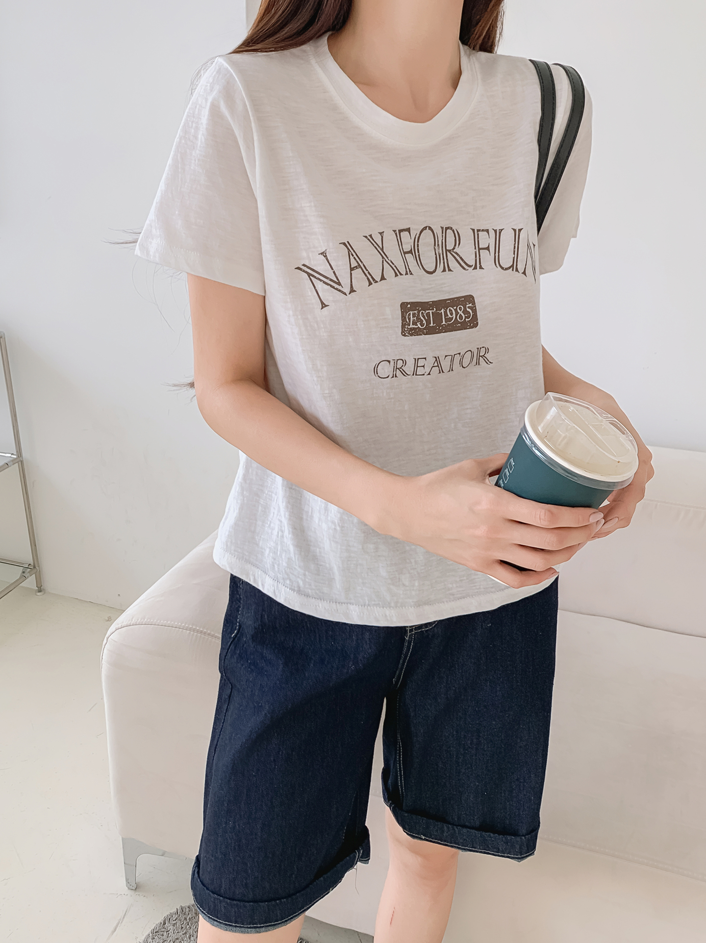 ラウンドネックロゴTシャツ | 詳細画像15