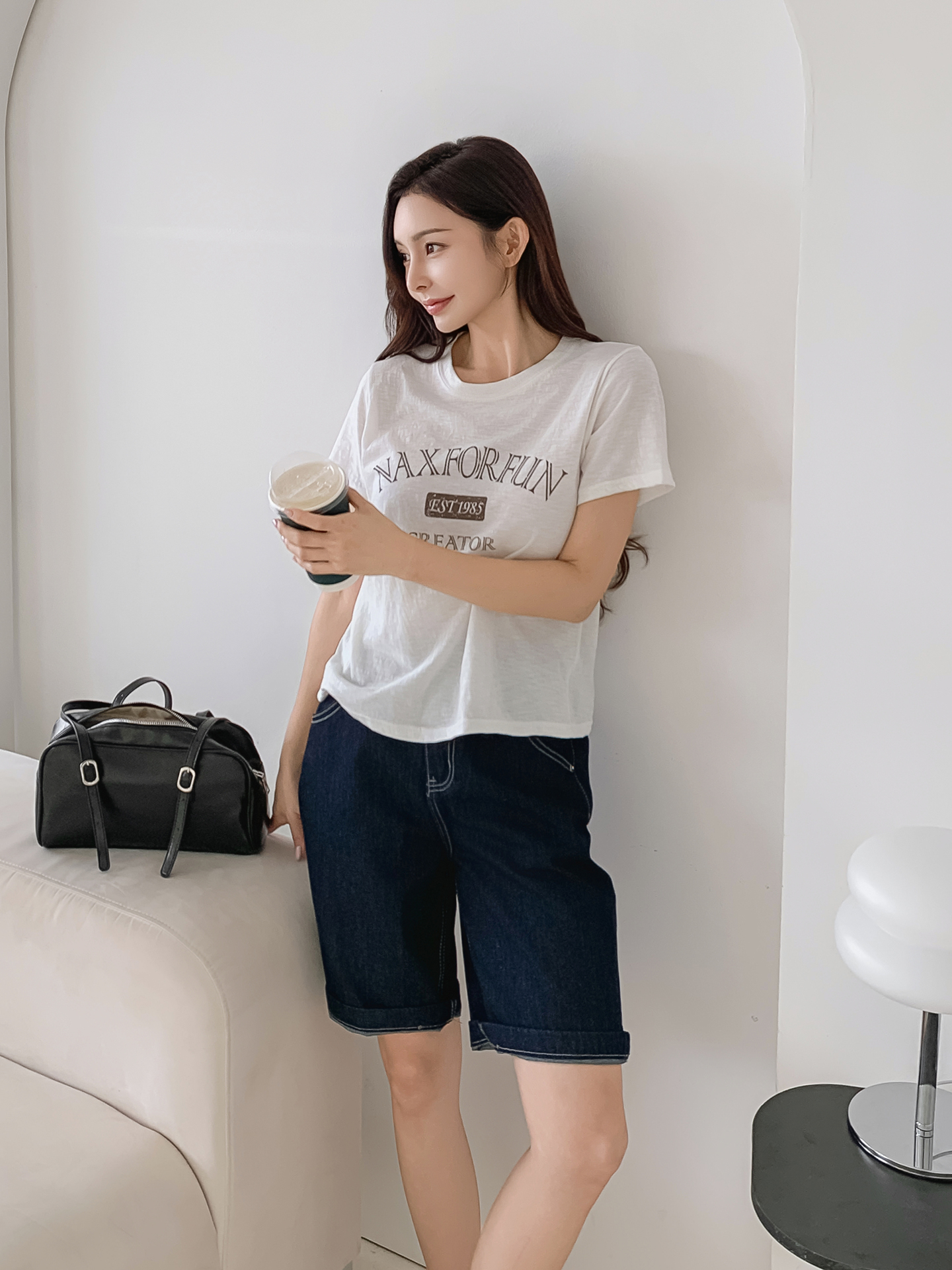ラウンドネックロゴTシャツ | 詳細画像21