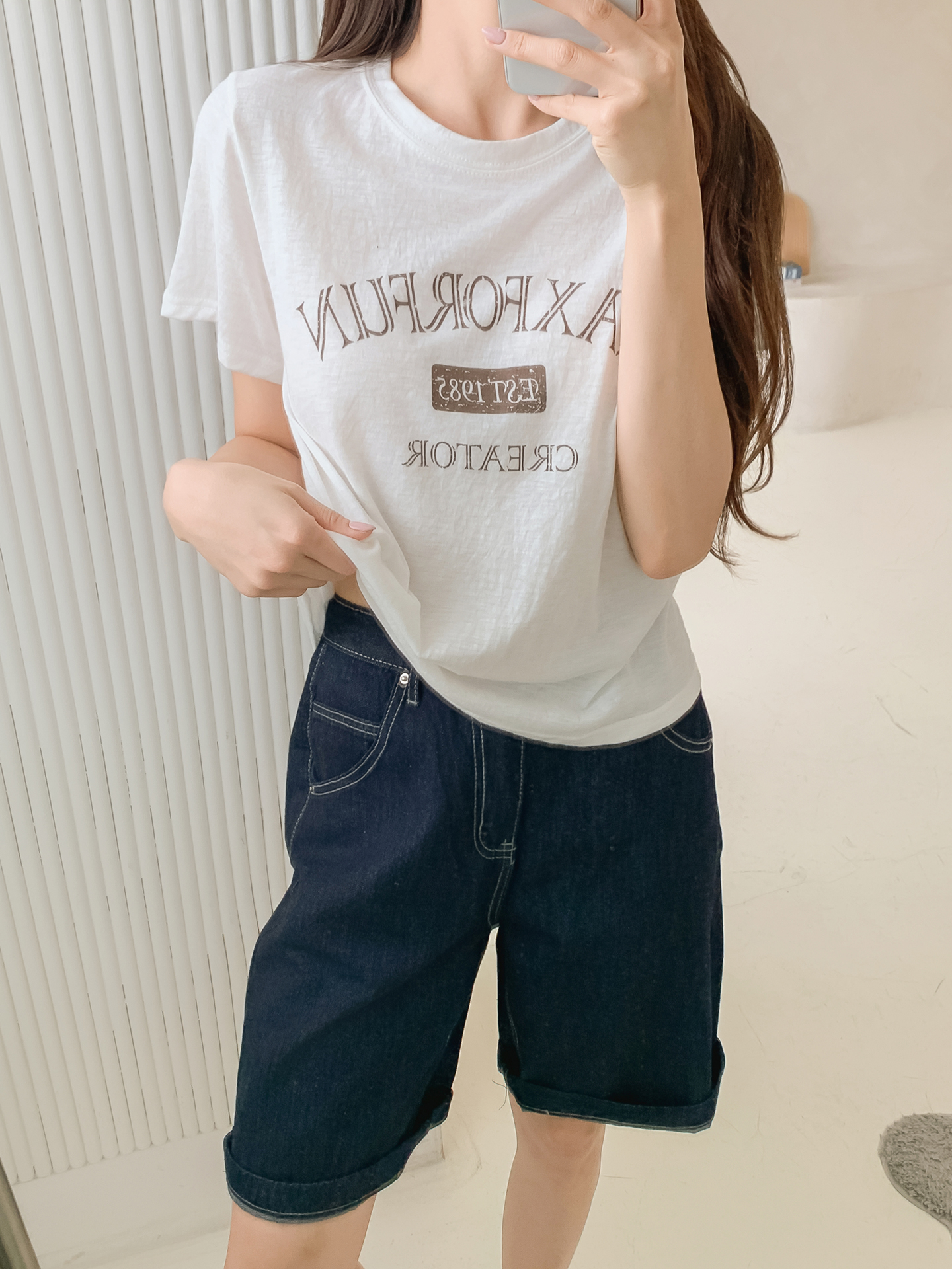 ラウンドネックロゴTシャツ | 詳細画像23