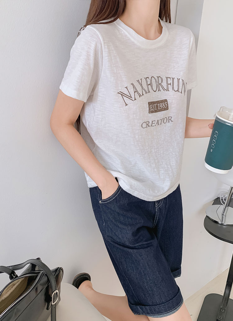 ラウンドネックロゴTシャツ | レディースファッション通販 - DHOLIC