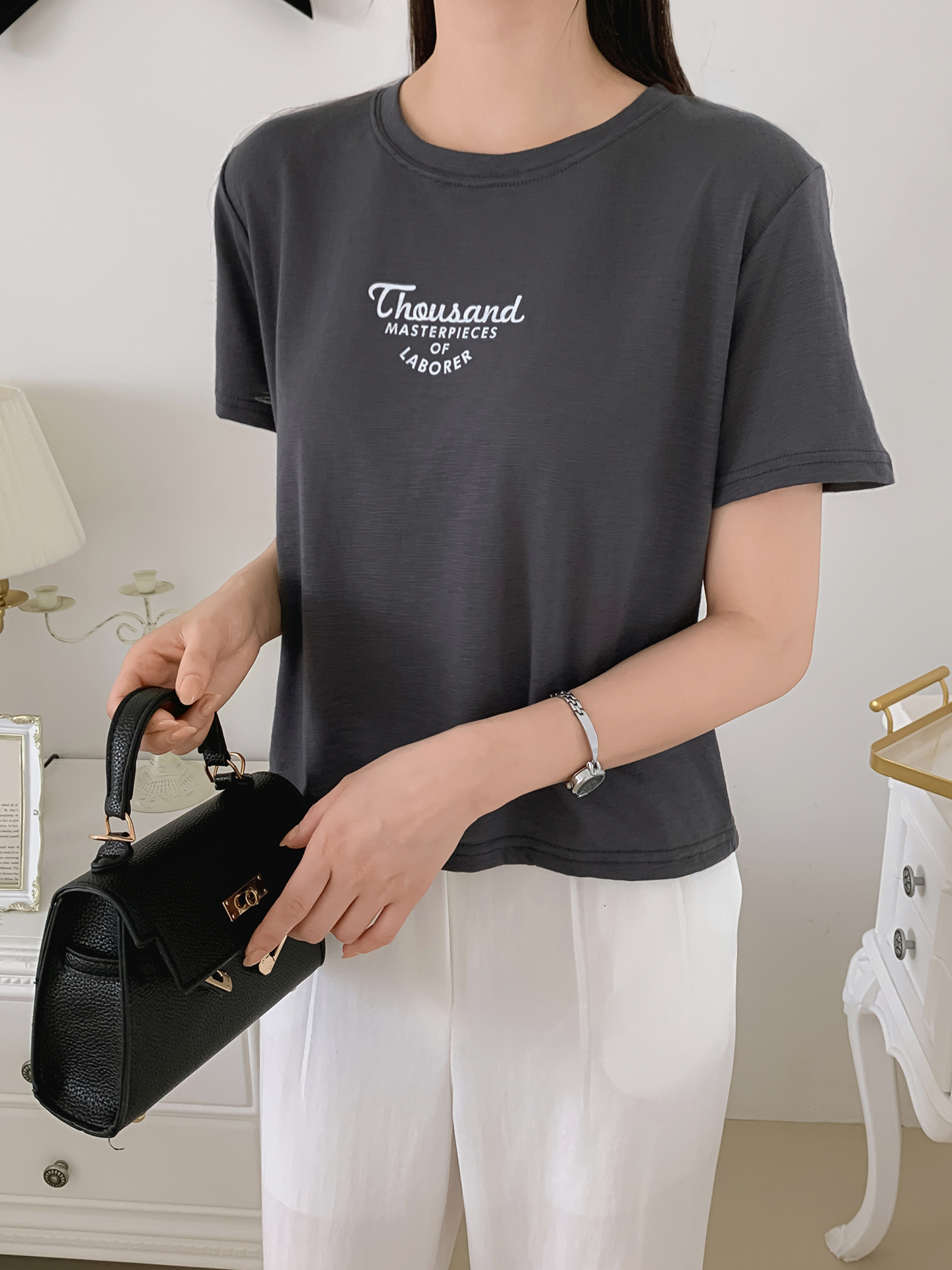 ラウンドネックロゴTシャツ | 詳細画像4