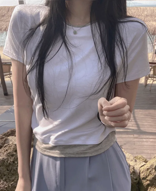 ベーシッククロップドギャザー配色Tシャツ | ROMANTICLINE | 詳細画像1