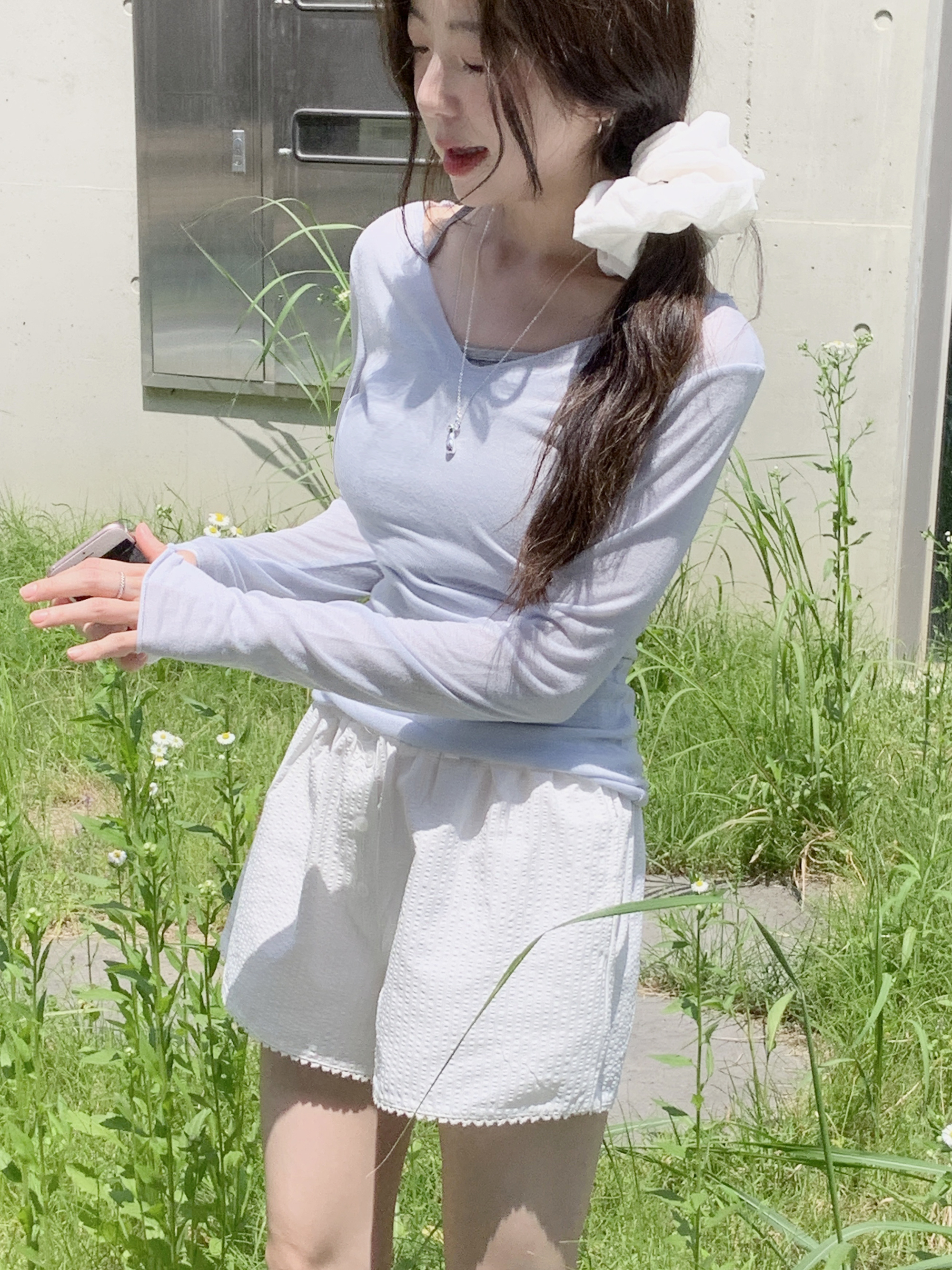 Vネックオフショルダースリム長袖夏Tシャツ | レディースファッション