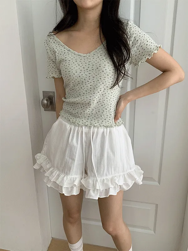 Vネッククロップドスリム半袖小花柄Tシャツ | lindashop | 詳細画像1