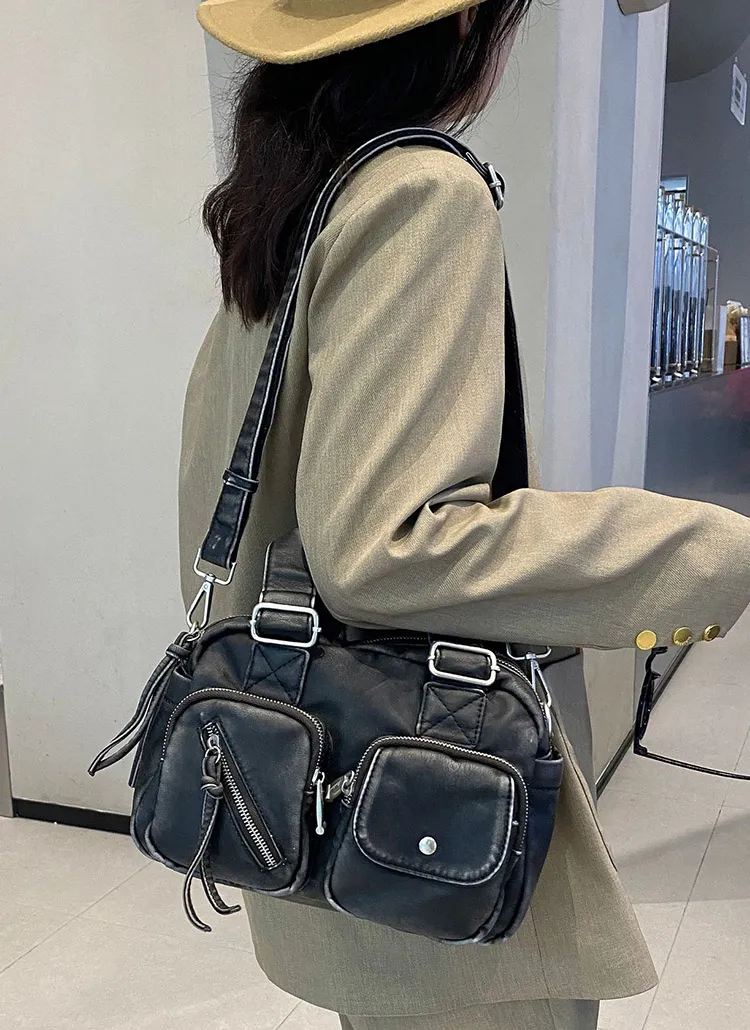 2WAYストラップ付レザー調ショルダーバッグトートバッグ | whosbag | 詳細画像1