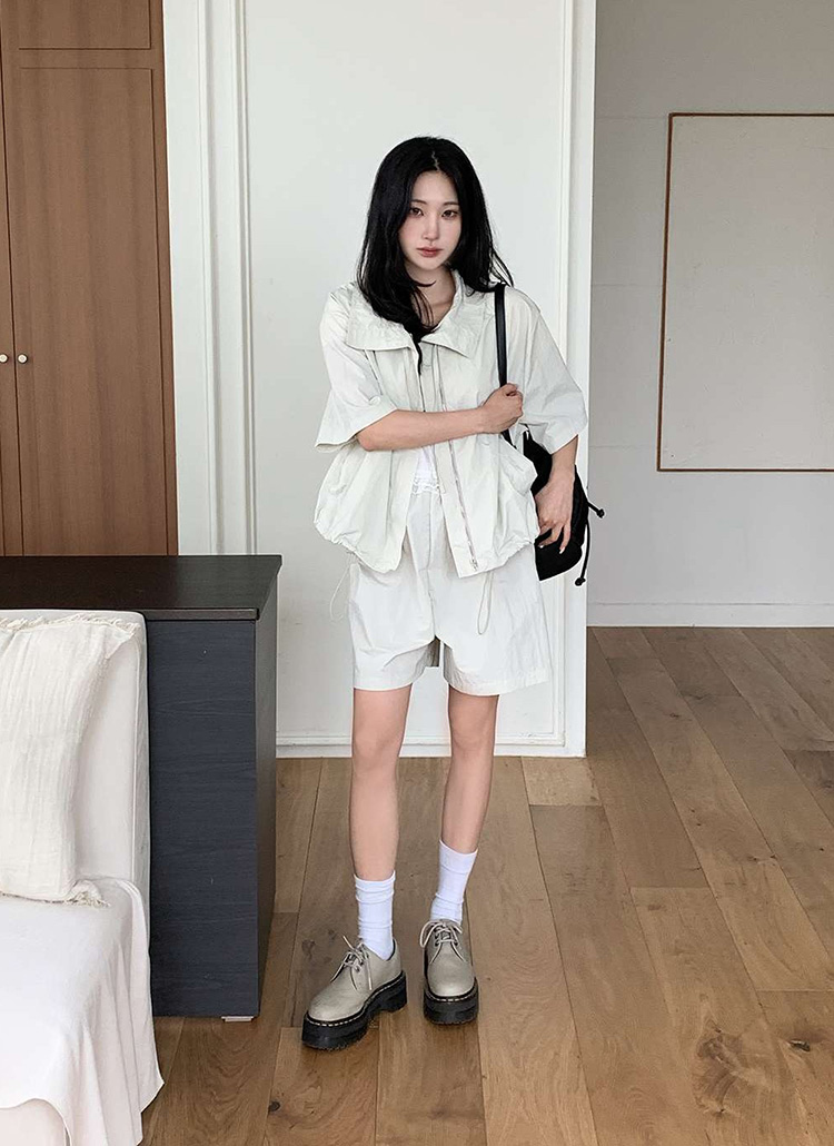 パンツ付ナイロンジップアップドローストリングルーズ7分袖ワイド5分丈