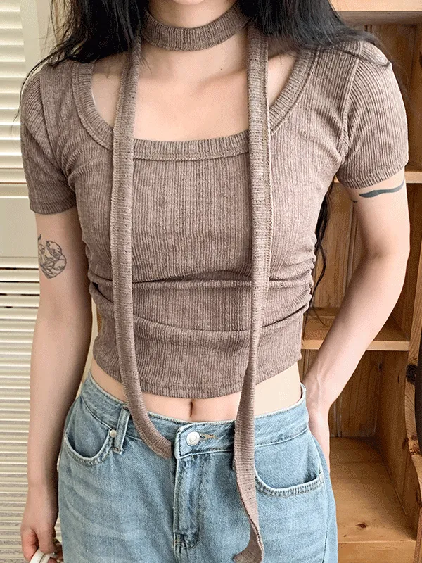 ストラップ付Uネックスリム半袖ニット | chicblack | 詳細画像1