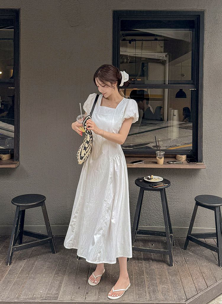 シュシュ付ロングパフスリーブ半袖スクエアネックAラインワンピース