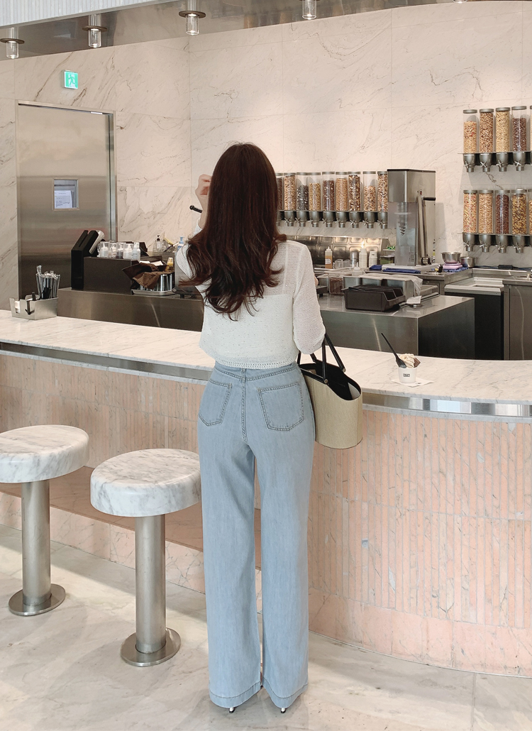 新品タグ付き ストレートデニム ライトブルー ワイドストレートライトブルーデニムパンツ | レディースファッション