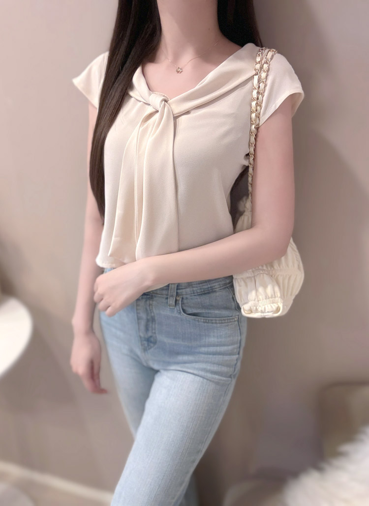 美品♪ドゥロワー シルク 半袖ブラウス ラメ リボン ネイビー qe1 美品♪ドゥロワー シルク 半袖ブラウス ラメ リボン ネイビー
