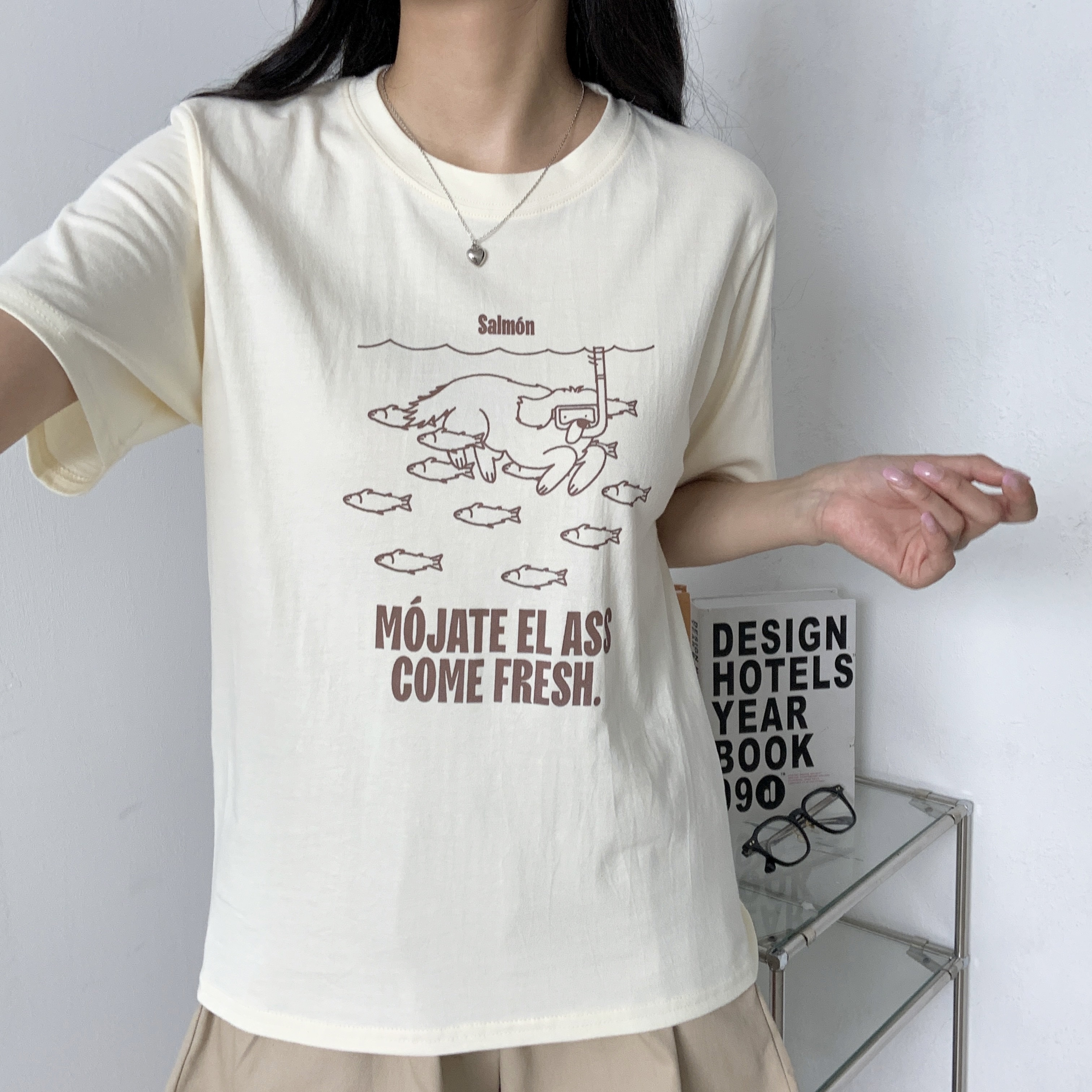ラウンドネック半袖ロゴTシャツ | 詳細画像5