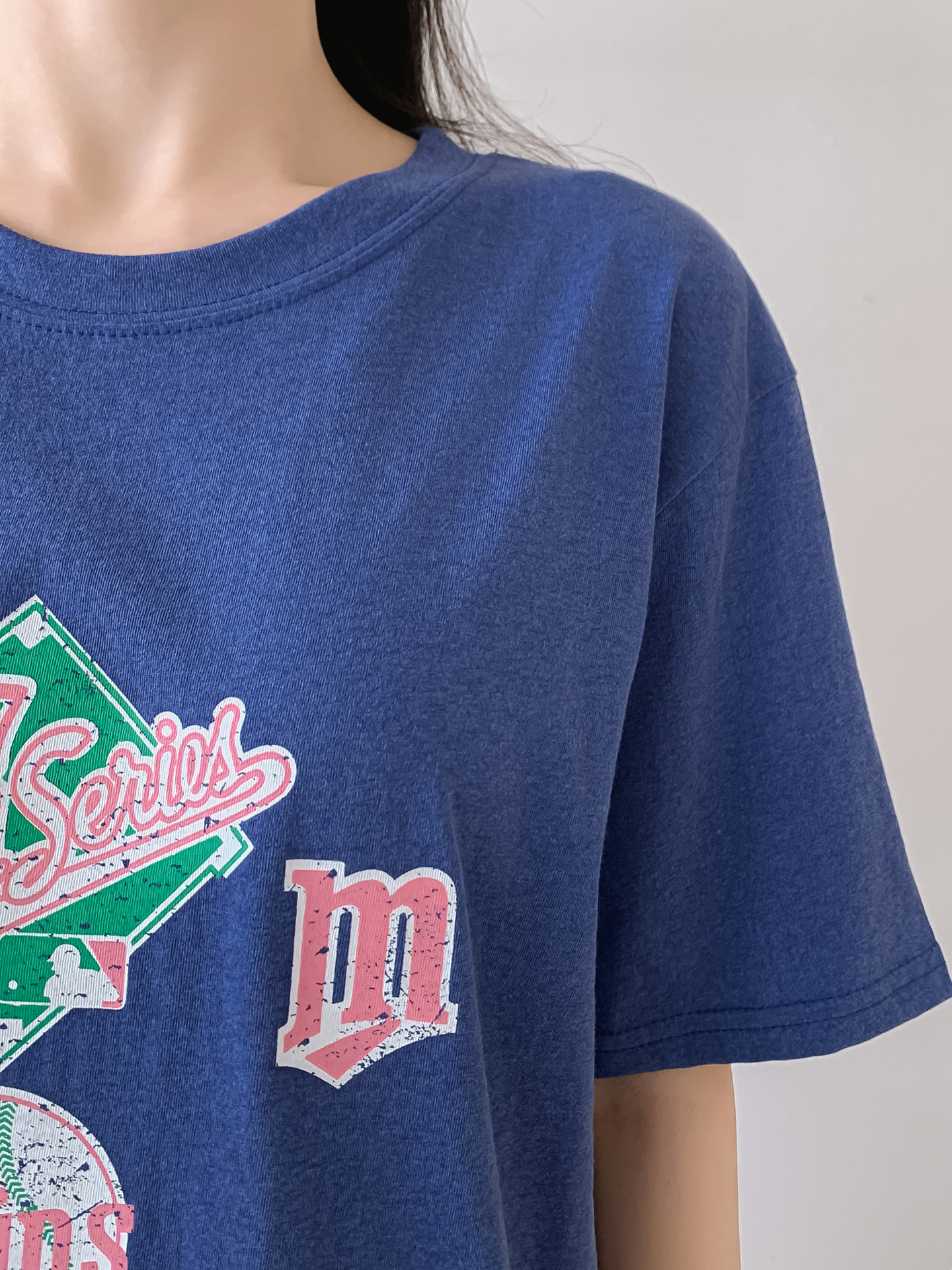 ラウンドネック半袖ロゴTシャツ | 詳細画像7