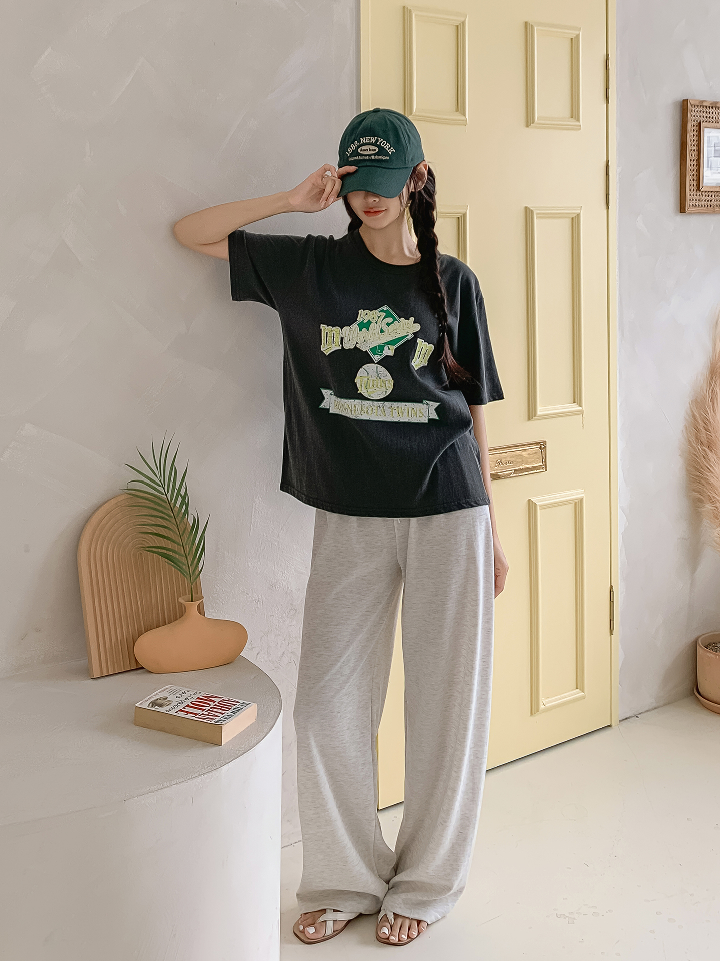 ラウンドネック半袖ロゴTシャツ | 詳細画像11