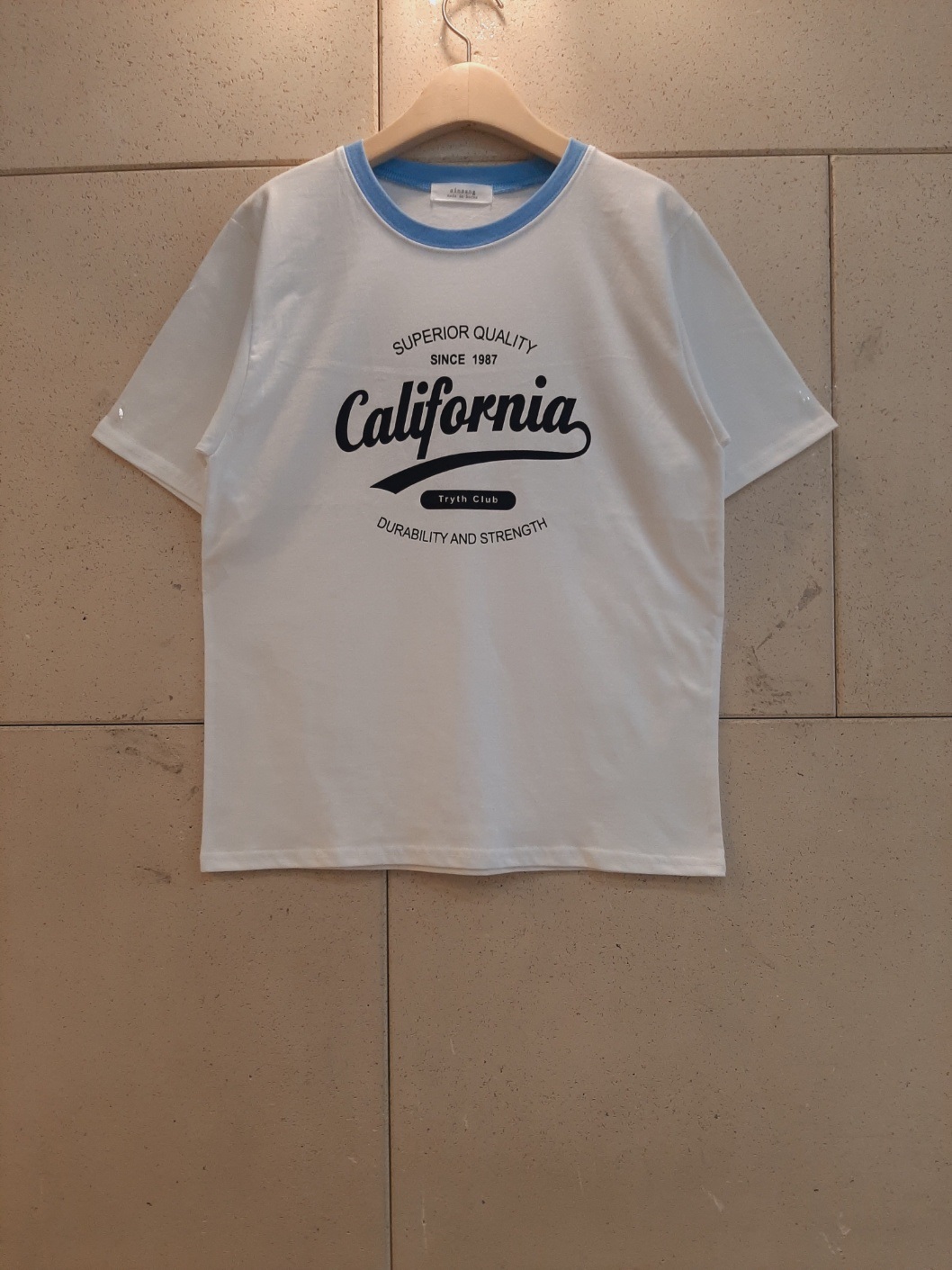 ラウンドネックロゴ配色Tシャツ | 詳細画像2