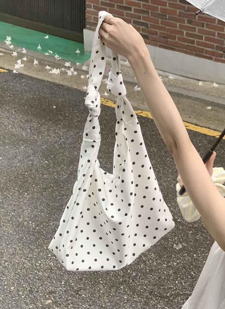 ボタンポケットドットショルダーバッグ | レディースファッション通販